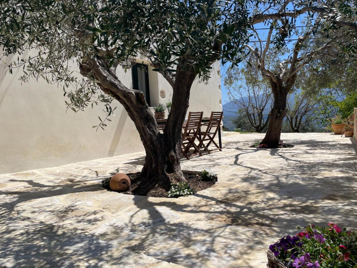 Petra & Elia Villa Megala Chorafia Buitenkant foto